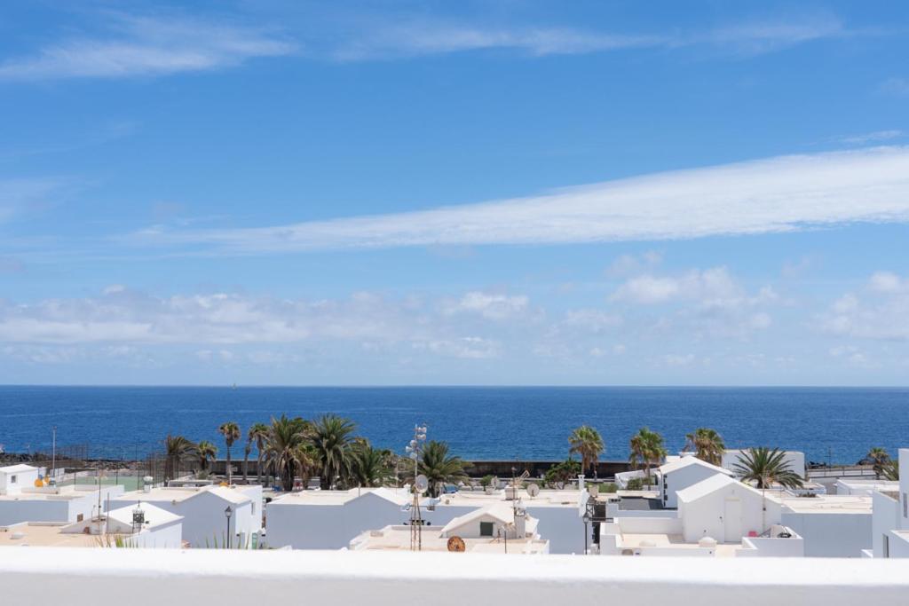 Appartamento Cocomar II ~ Ocean View Loft Guatiza Esterno foto
